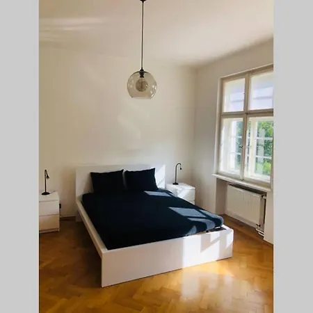 Apartamento Braunova Vila - Luxusní Apartmán Se Zahradou *